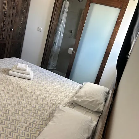 Penthouse No 8 Apartment