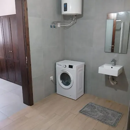 Penthouse No 8 아파트