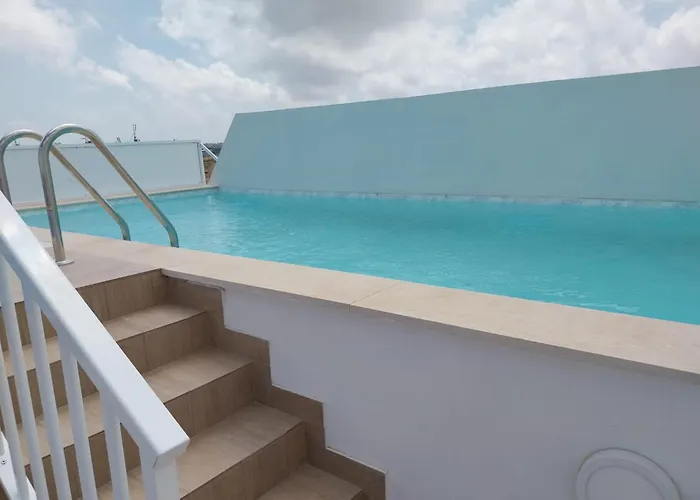 Penthouse No 8 아파트 Hamrun